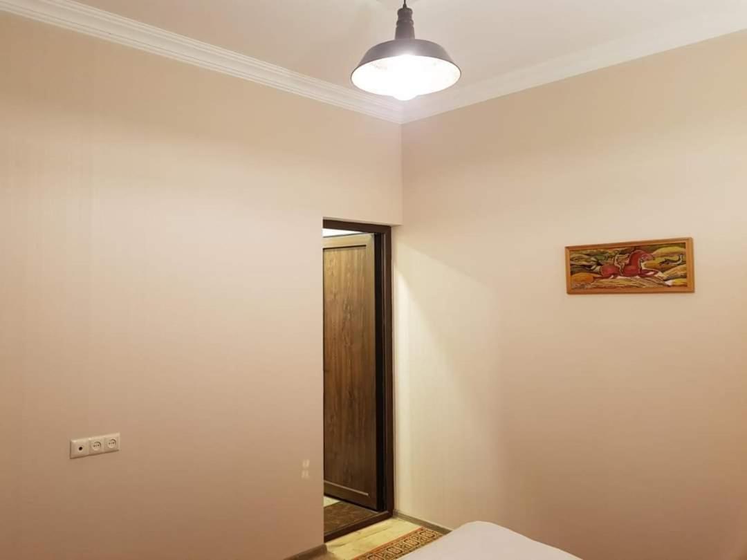 Tkhibuli Guest House Tqibuli Eksteriør bilde