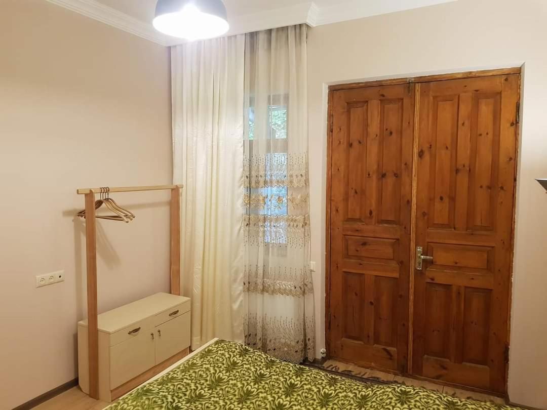 Tkhibuli Guest House Tqibuli Eksteriør bilde